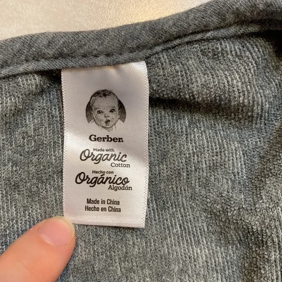 3 baby bibs - Picture 5 of 6